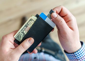 Mastering Your Finances: The Ultimate Guide to Creating a Successful Debt Management Plan